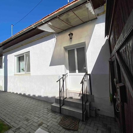 Elisaveta'S Retreat. Come To Feel The Tranquility! Rîşnov Exterior foto